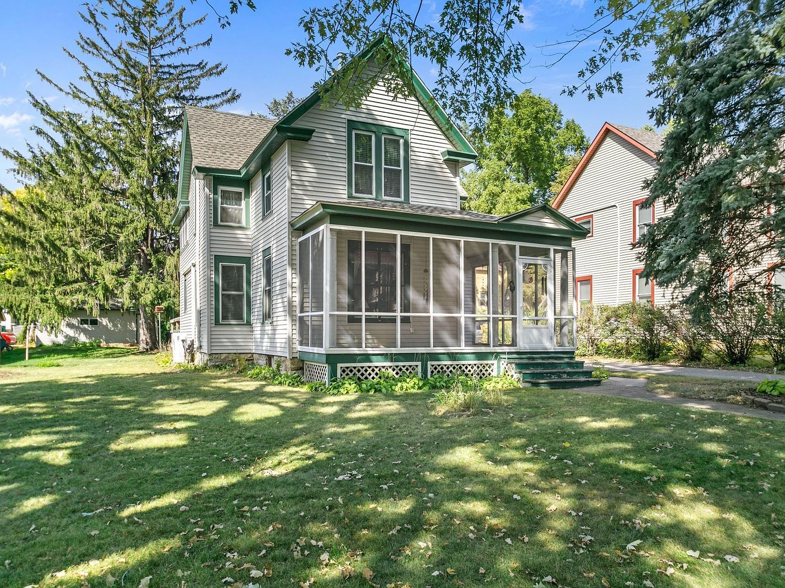 715 4th St, Hudson, WI 54016 Zillow