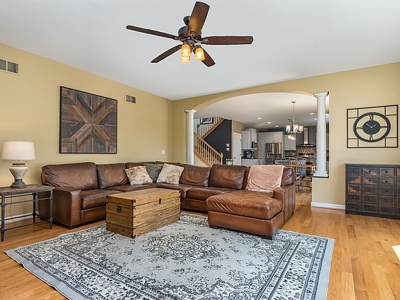 3rd image of 12820 Scoter Ct