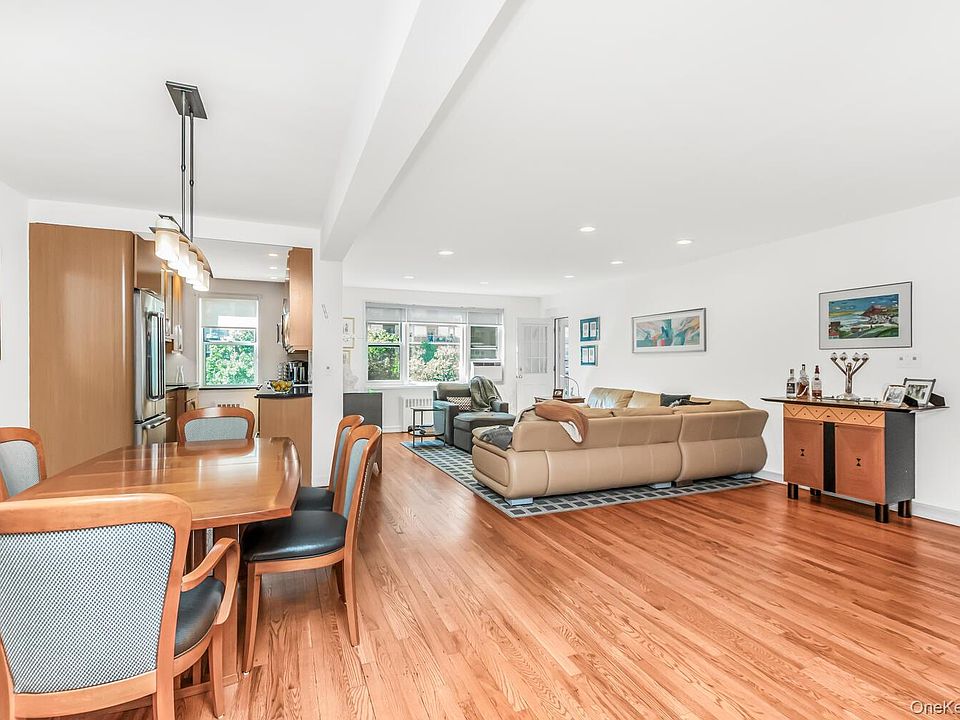 1st image of 3720 Independence Avenue #5B