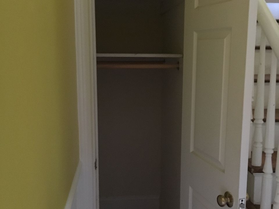 1st image of 300 S Laurel St