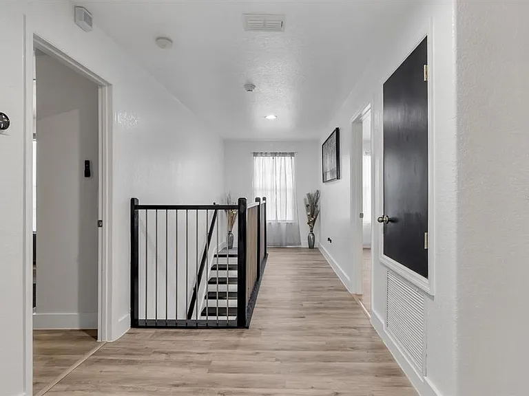 16748 Lazy Breeze Loop — Photo 21