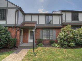 205 Woodcrest Dr, Sewickley, PA 15143