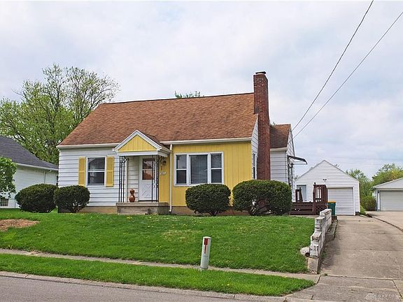 2nd image of 3211 Oakmont Ave