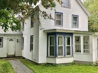 48 Elm St, Bucksport, ME 04416