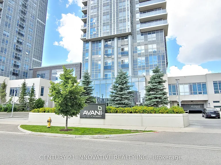275 Village Green Sq #323 — Photo 2
