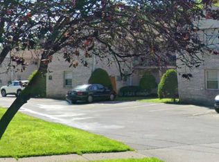 96 S Hamilton St APT E4, Poughkeepsie, NY 12601