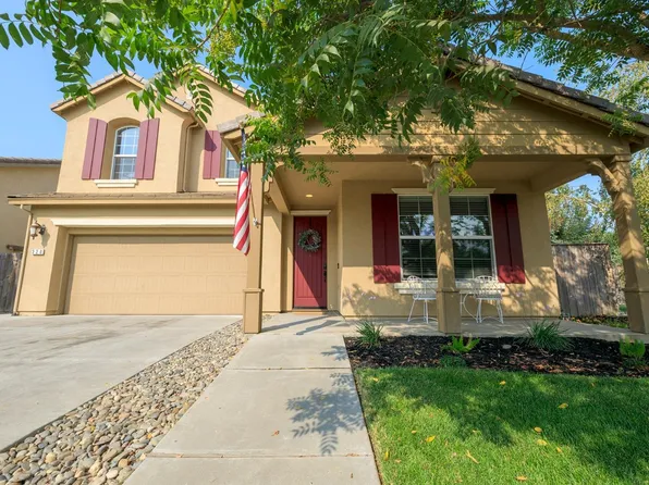 320 Rivergate Dr, Oakdale, CA 95361