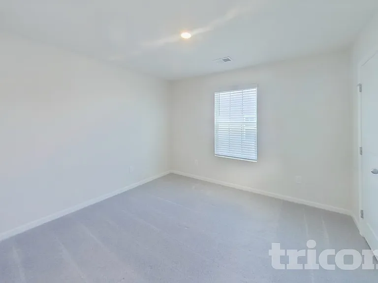 2115 Brechin Rd — Photo 8
