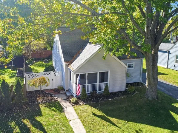 128 Marlboro Rd, Utica, NY 13501