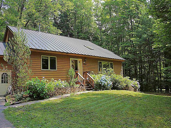 3rd image of 8131 Hillside Dr