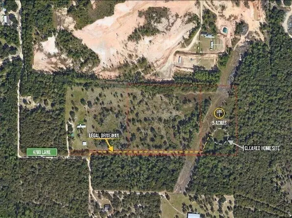 8450 Kiwi Ln, Youngstown, FL 32466