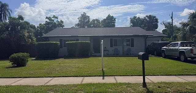 1st image of 700 N CARPENTER AVENUE