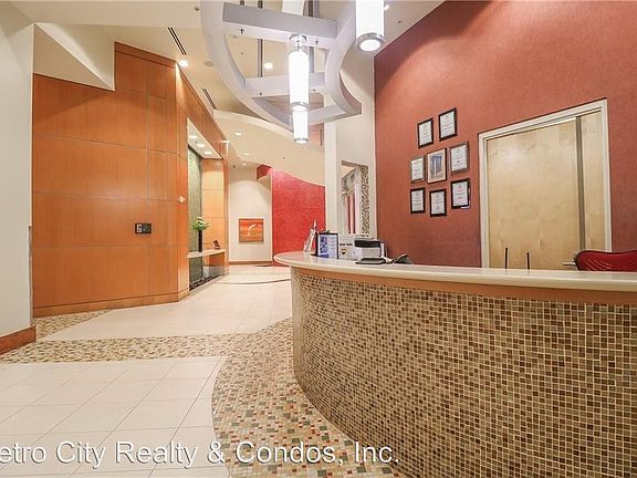 4th image of 155 Court Ave #1115