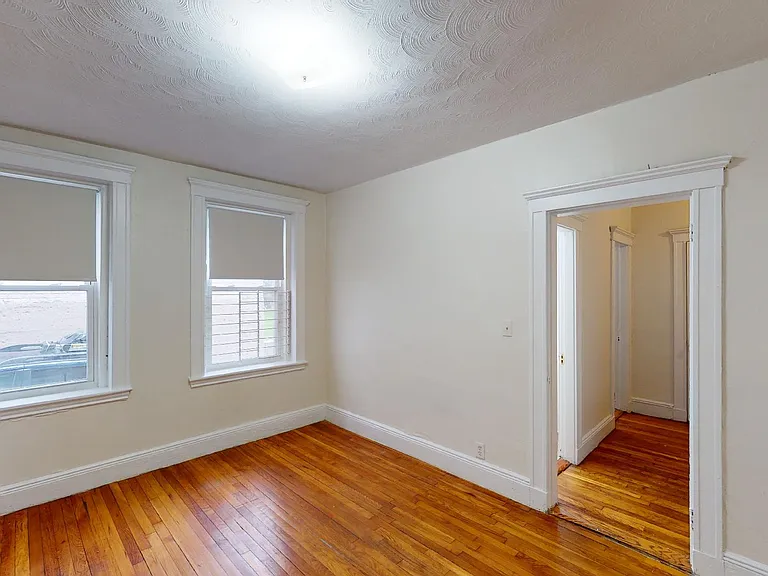 25 Walbridge St #4 — Photo 8