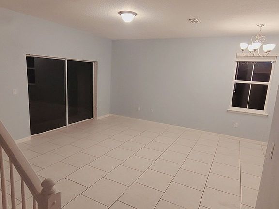 4th image of 108 Phillip Scott Dr