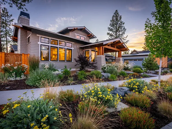 3056 NW Blodgett Way, Bend, OR 97703