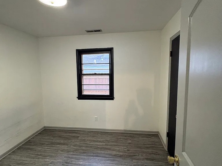 914 Cottonwood St #1 — Photo 2