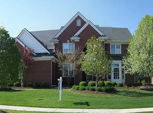 3563 Blue Heron Ln, Rochester Hills, MI 48309