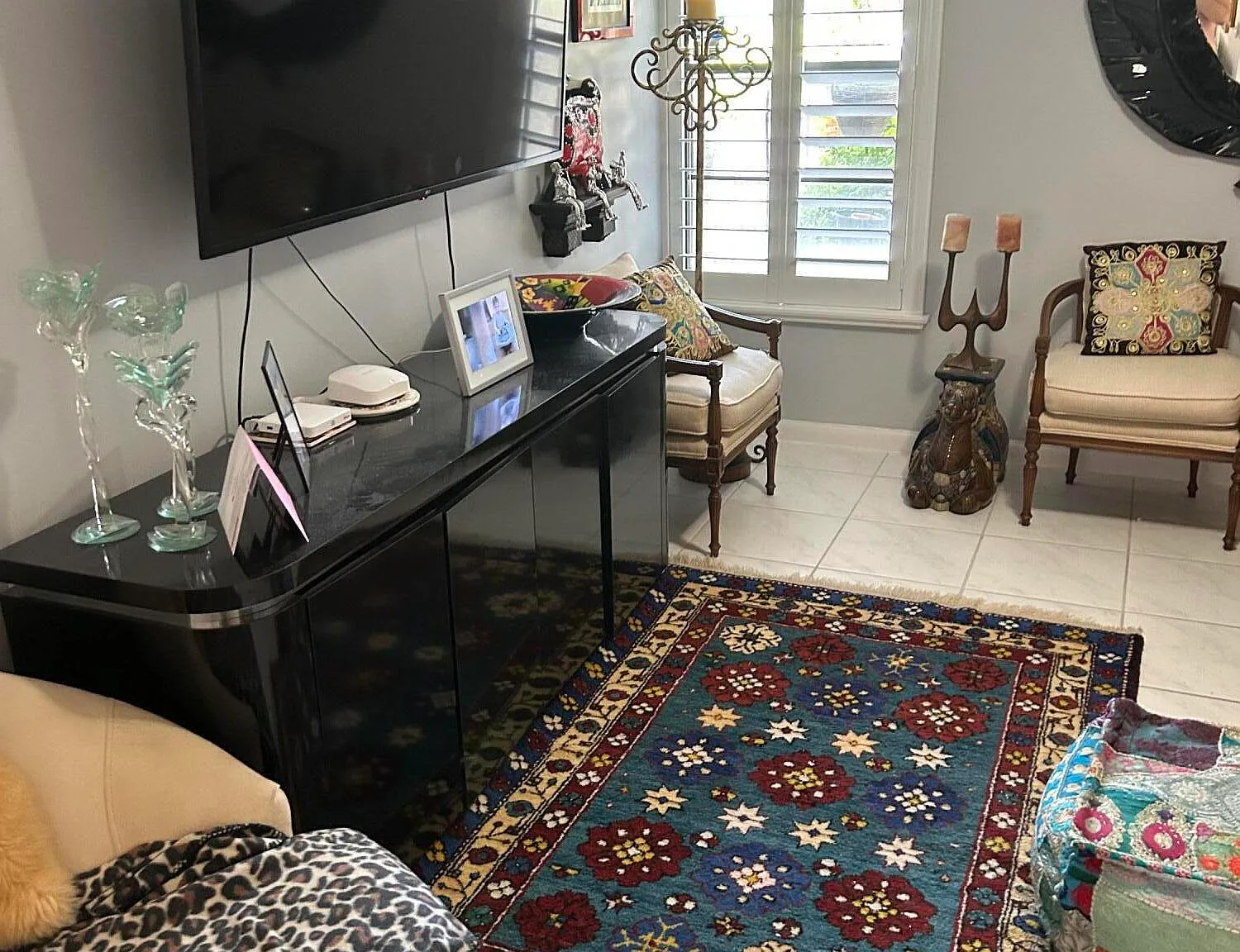 3 bed, 2.0 bath, 1469 sqft, $4,250 — Photo 2