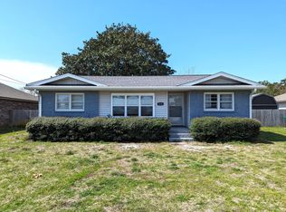 114 Ridgewood Ave, Mary Esther, FL 32569