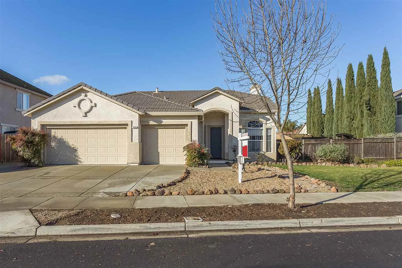1605 Dawnview Dr photo 1