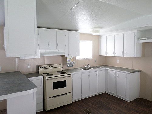 3rd image of 2414 NE 55th Ter