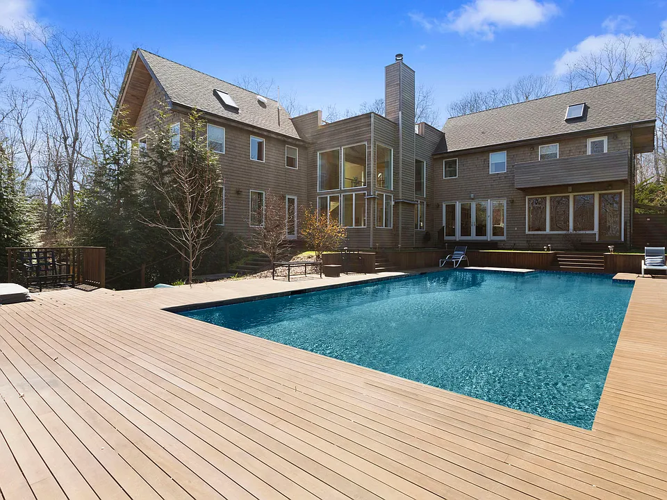 31 Sycamore Ln