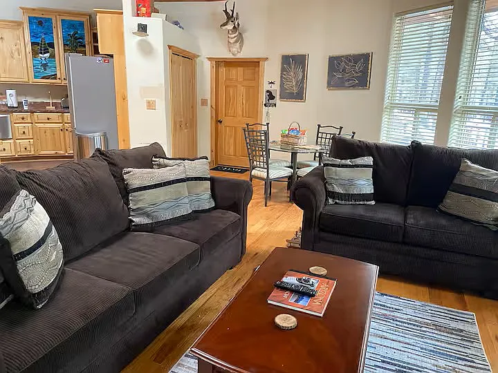 2420 S River Valley Rd #2 — Photo 2