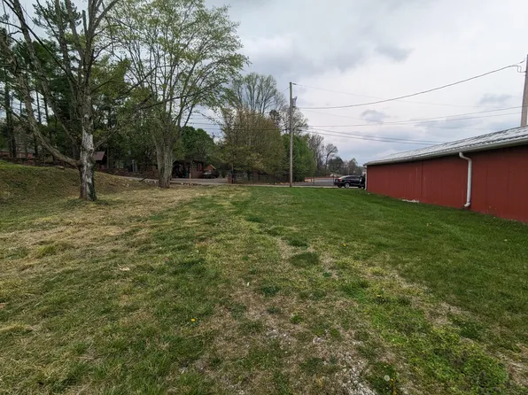 1235 N Standard Ave, Corbin, KY 40701