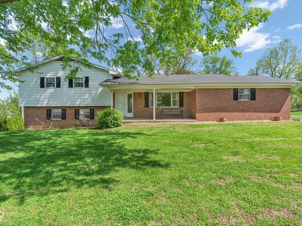 2174 W Old Waynetown Rd, Crawfordsville, IN 47933