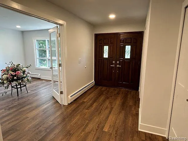 327 Millington Blvd — Photo 2