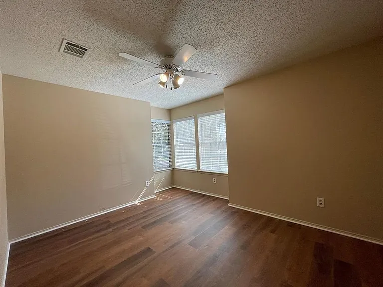 12607 Olympiad Dr — Photo 20