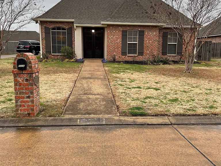 5826 W Austin Dr — Photo 13
