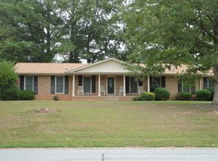 215 Lakeland Dr, Athens, GA 30607