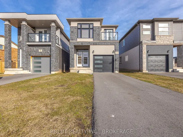 187 Iva St, Welland, ON L3B 0H8