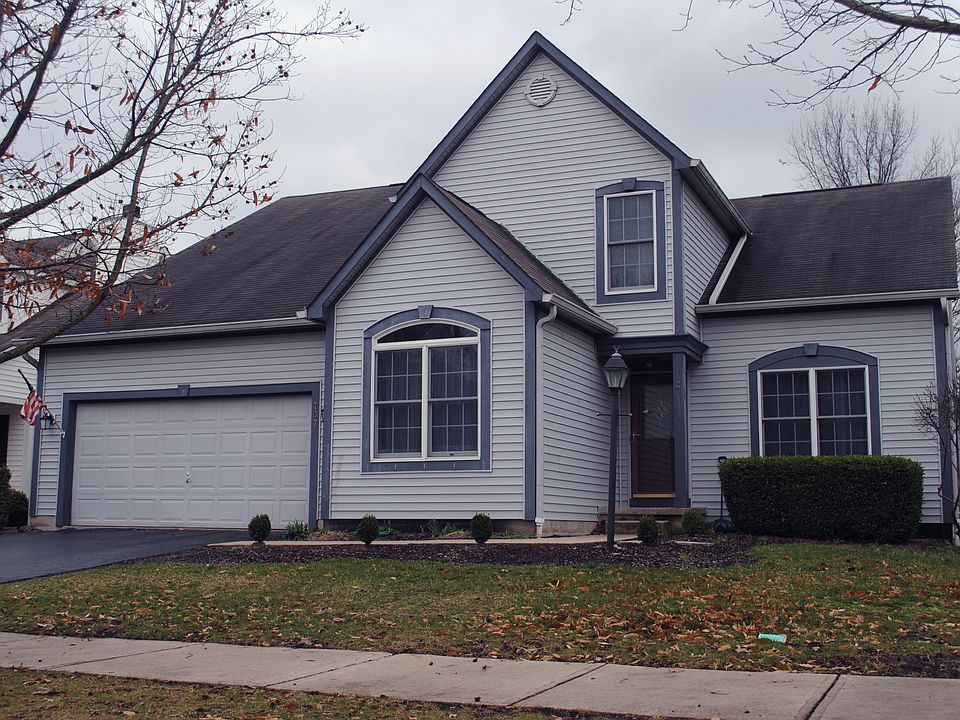 1st image of 707 Barberry Spur Ave