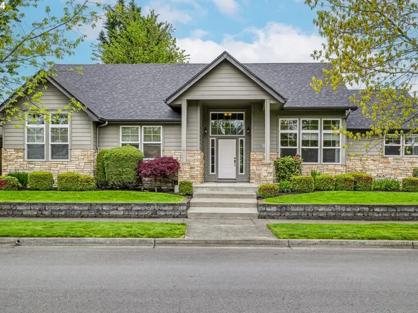 3349 Roanoke Ave, Eugene, OR 97408