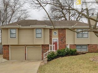 12460 S Ellsworth St, Olathe, KS 66062