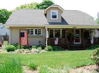 117 Sand Pond Rd, Warwick, RI 02888