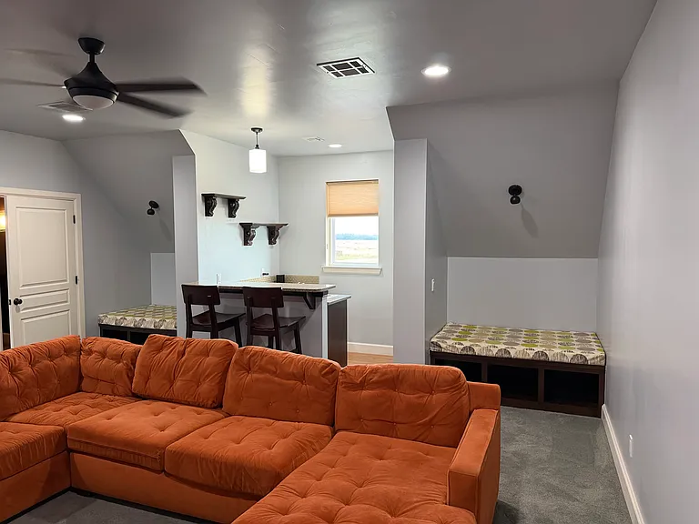 319 Taylam Rd — Photo 34