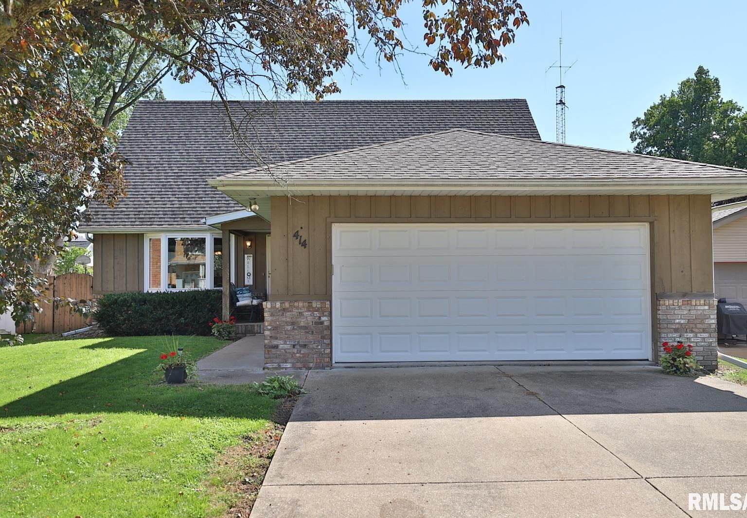 414 E Monroe St, Morton, IL 61550 Zillow