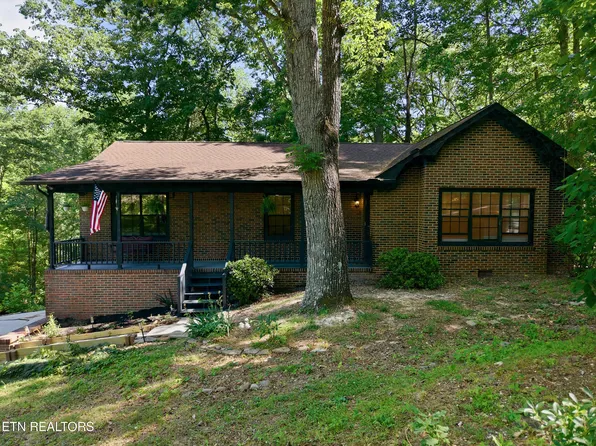 141 Milligan Ln, Clinton, TN 37716