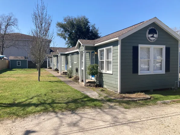 311 S Illinois Ave #1, League City, TX 77573