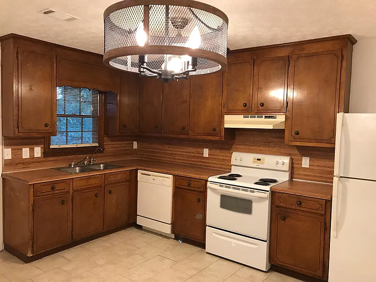 12 Falcon Cir NW #C — Photo 8