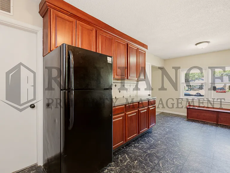4546 S Osage St — Photo 18