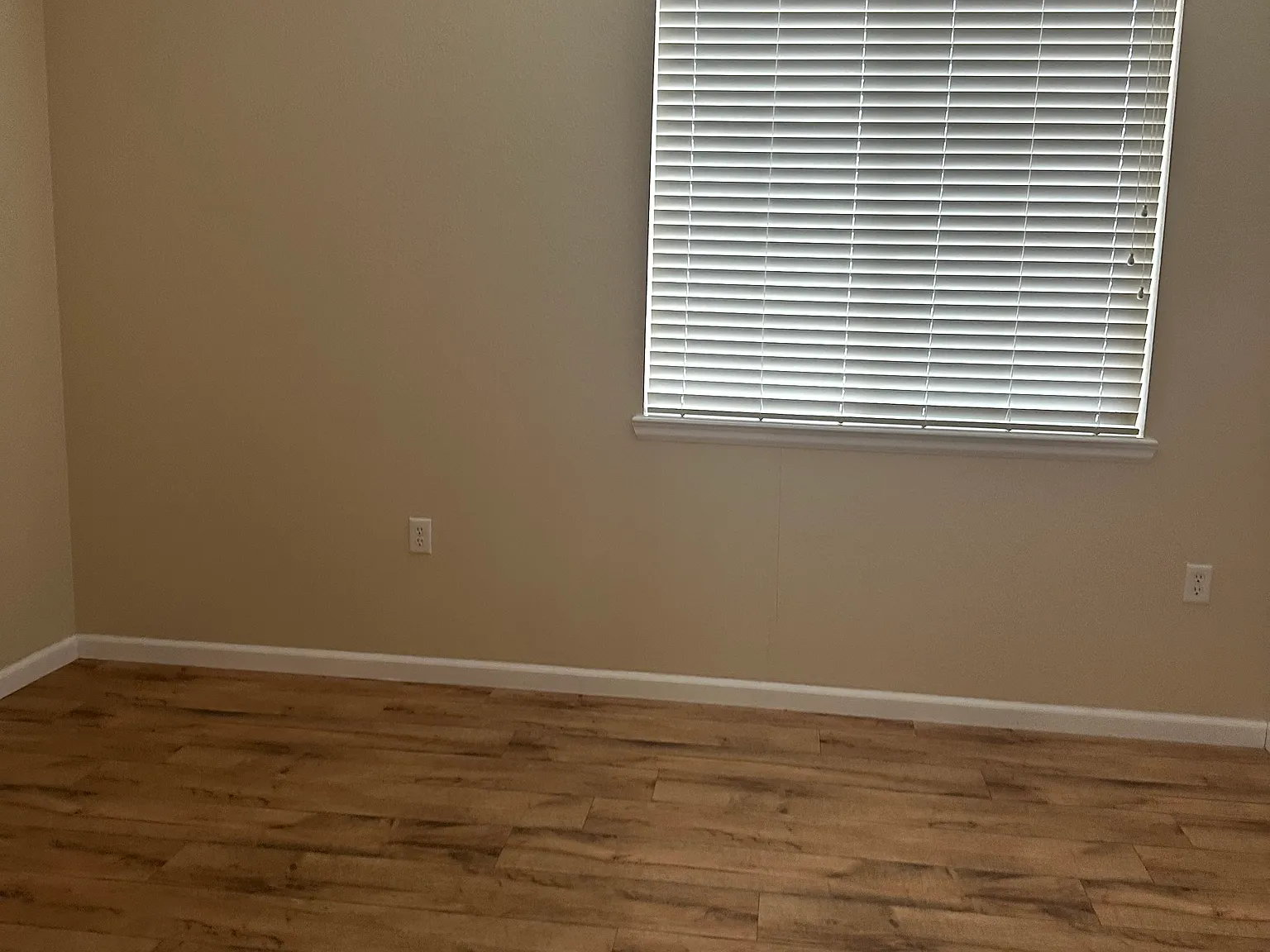 2 bed, 1288 sqft, $1,950 — Photo 2