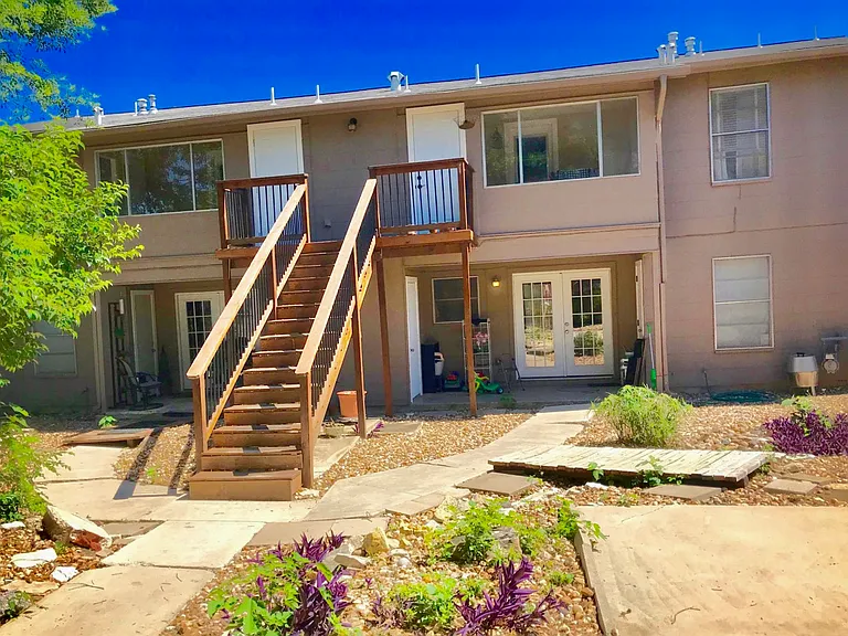 175 Harrigan Ct #3 — Photo 2