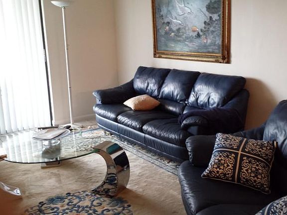4th image of 5981 Via Vermilya APT 401