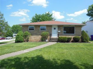 14252 Park Dr, Brookpark, OH