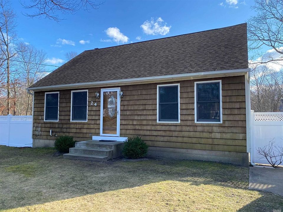 1st image of 24 Valley Dr